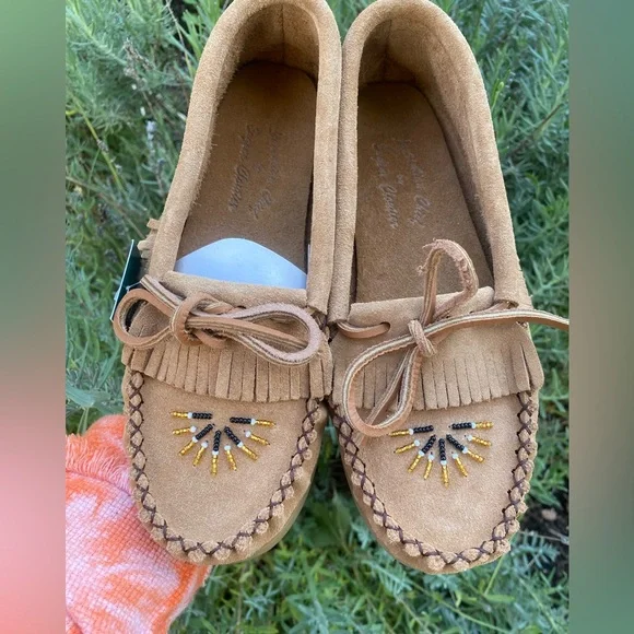 171-You Are Sole lovely 👟 New Laurentian Chief Beaded Moccasins - Picture 7 of 9